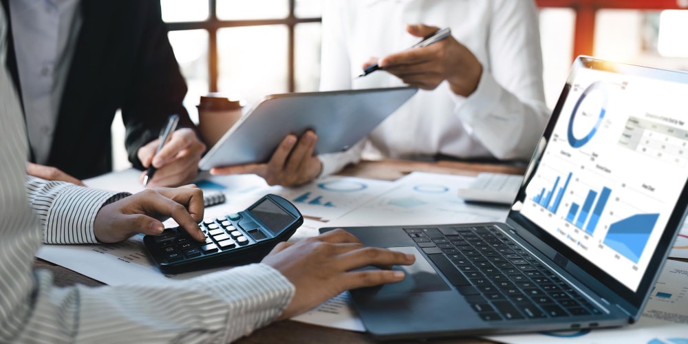 Seguros para empresas y comercios en Cordoba - Almeda y Mangas